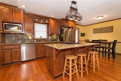 7944 Acuff Ln, Lenexa, KS 66215 - photo 6