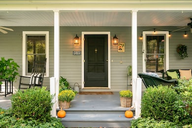 383 Lathrop Rd, Plainfield, CT 06374 - photo 3