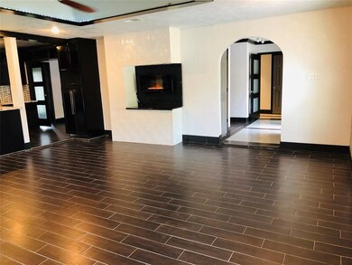 6374 French Chateau Dr, Houston, TX 77088 - photo 2