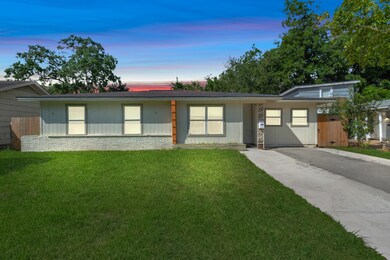 10910 Hoffer St, Houston, TX 77075 - photo 3