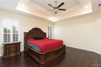 2401 Flipper Dr, Edinburg, TX 78541 - photo 6