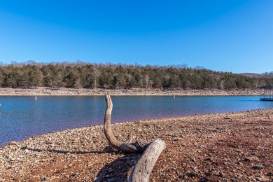 Table Rock Lakefront Home