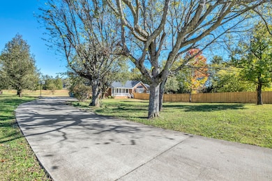 4258 Maxwell Rd, Antioch, TN 37013 - photo 3