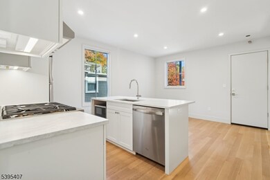 75 Midland Ave unit 2, Montclair, NJ 07042 - photo 7