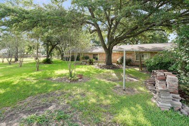 627 Twin Ln, Rosenberg, TX 77471 - photo 7