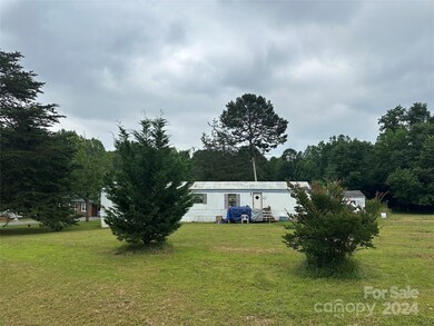 130 Vinson Rd, Statesville, NC 28677 - photo 2