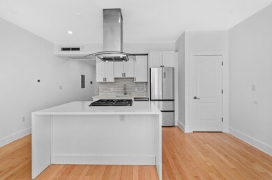 178 Washington Ave unit 305, Chelsea, MA 02150 - photo 3