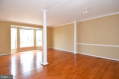 2448 Founders Way, Herndon, VA 20171 - photo 7