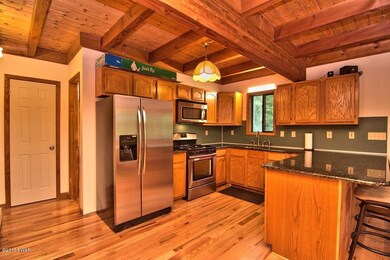 76 Parkwood Dr, Lake Ariel, PA 18436 - photo 6