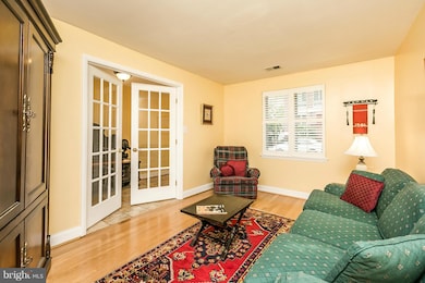 512 S Hanover St, Baltimore, MD 21201 - photo 6