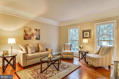 5623 Sugarbush Ln, Rockville, MD 20852 - photo 3