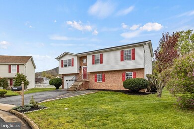 292 Duke Cir, Strasburg, VA 22657 - photo 5