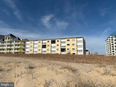 5907 Atlantic Ave unit 403, Ocean City, MD 21842 - photo 4