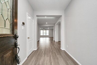 3915 Mountford Dr, Pearland, TX 77584 - photo 7