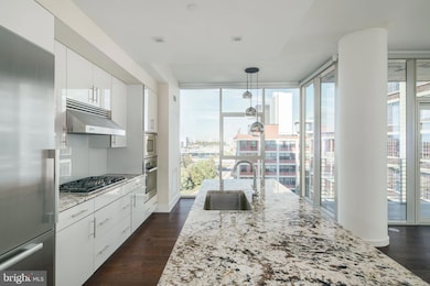 One Riverside Place unit 703, Philadelphia, PA 19103 - photo 6