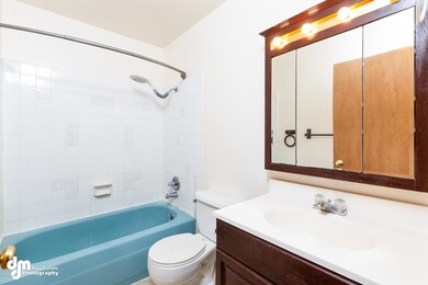 Bathroom 20181201-DW-4076-FULL