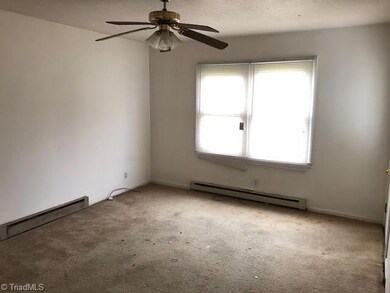 337 S Branch St, Reidsville, NC 27320 - photo 6