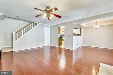 10811 Hampton Mill Terrace unit 200, Rockville, MD 20852 - photo 3
