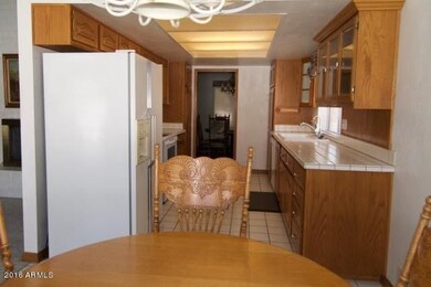 Breakfast Nook/Kitchen