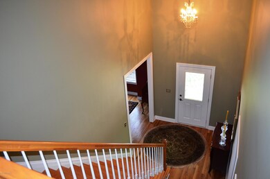 dd foyer from upstairs