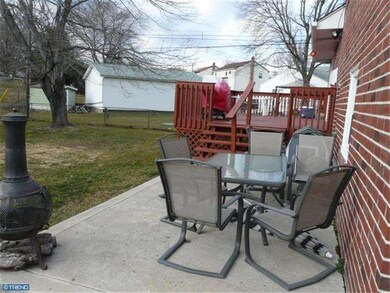 304 Melvin Dr, Brookhaven, PA 19015 - photo 4