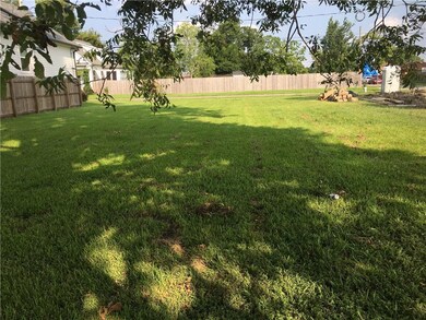 1704 Alexander Ave, Arabi, LA 70032 - photo 4