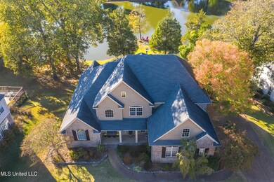 006-1615 Cedar Lake Cir-MLS Version