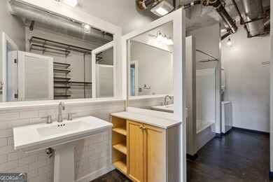 Bathroom With Tons Of Storage