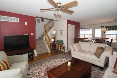 1244 Pin Oak Dr, Perkiomenville, PA 18074 - photo 4