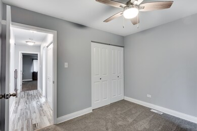 18590 Meadow Ln, Hazel Crest, IL 60429 - photo 3