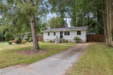 1023 Pine Valley Dr, Marietta, GA 30062 - photo 3