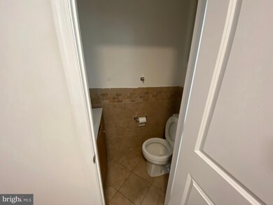 2823 Erdman Ave, Baltimore, MD 21213 - photo 4