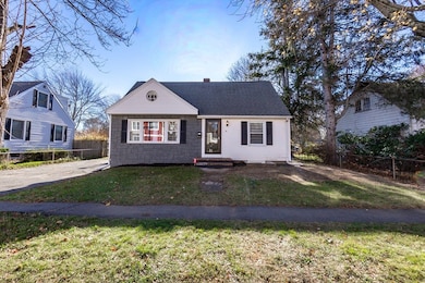 3 Veterans Memorial Dr, Peabody, MA 01960 - photo 2