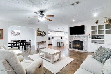 14-web-or-mls-225 Horseshoe Loop-14