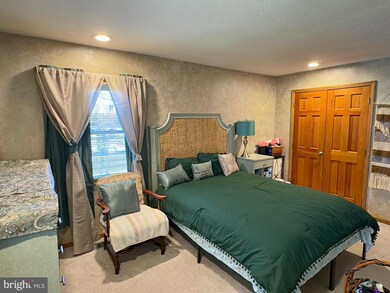 54 Trinity Turn, Willingboro, NJ 08046 - photo 4