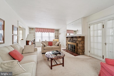 472 Gainsboro Rd, Drexel Hill, PA 19026 - photo 6