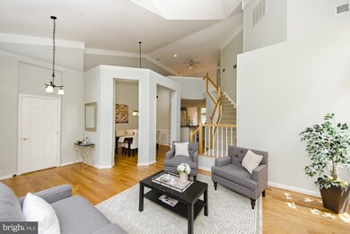 7027 Haycock Rd unit G, Falls Church, VA 22043 - photo 6