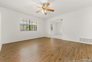 1376 Poppy Ln, New Braunfels, TX 78130 - photo 6