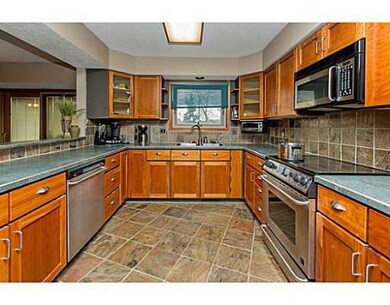 Cafeteria/Kitchen.