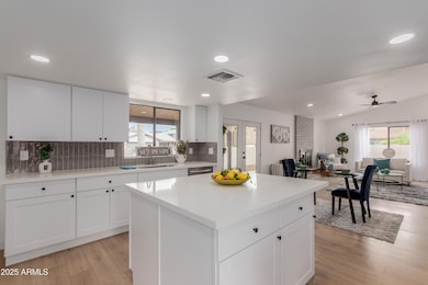 2135 S Cholla, Mesa, AZ 85202 - photo 2