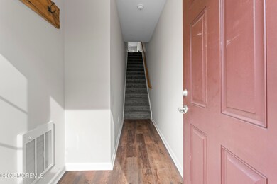 29 Jake Dr, Tinton Falls, NJ 07712 - photo 4