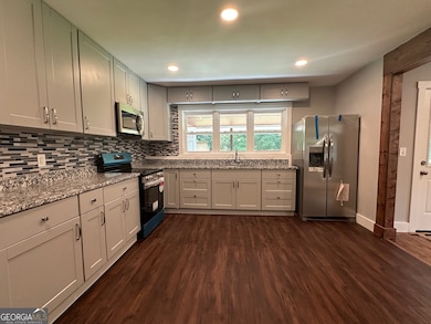 6538 N Sweetwater Rd, Lithia Springs, GA 30122 - photo 4