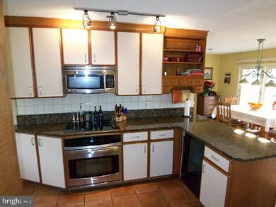 50 Laurel Ln, Pilesgrove, NJ 08098 - photo 2