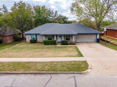 108 Bentley Dr, Joshua, TX 76058 - photo 3