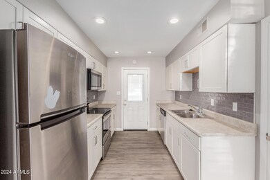 4530 E Camino Cir unit 2, Mesa, AZ 85205 - photo 7