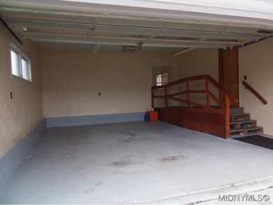 Attached Garage