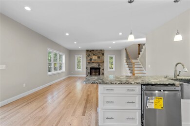 530 Whaley Hollow Rd, Coventry, RI 02816 - photo 5