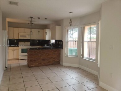 271 Aspen Way unit 271, Davie, FL 33325 - photo 7