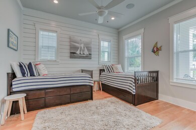 39 BCLW FRONT KIDS ROOM