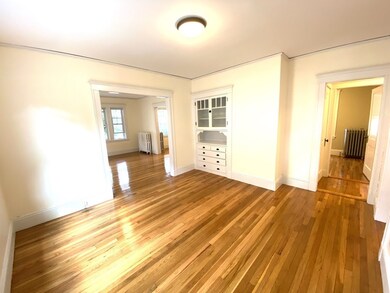 100 Landseer St unit 1, West Roxbury, MA 02132 - photo 7